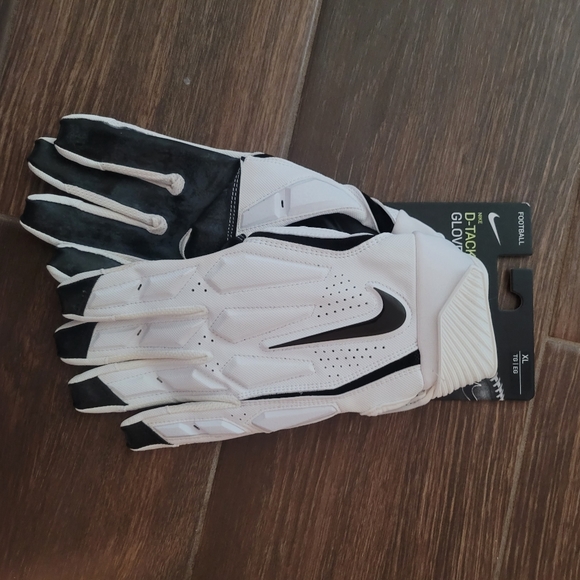 Nike Accessories Men Nike Athletic Football Gloves Sz Xl3xl New